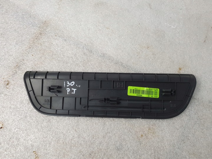 HYUNDAI I30 III 17- PROTECTION MOULURE SEUIL ARRIÈRE DROITE