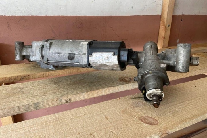 CRÉMAILLÈRE DE DIRECTION MERCEDES-BENZ AVEC (W222, V222, X222) 776512 2014