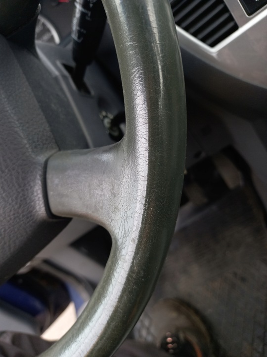 KIA CARENS II STEERING WHEEL Z AIRBAG STEERING WHEEL 