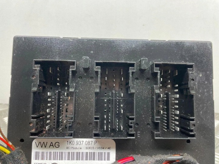 MODULE CONFORT SKODA SUPERB II (3T4) 1K0937087P 2.0L DIESEL 125KW 2012