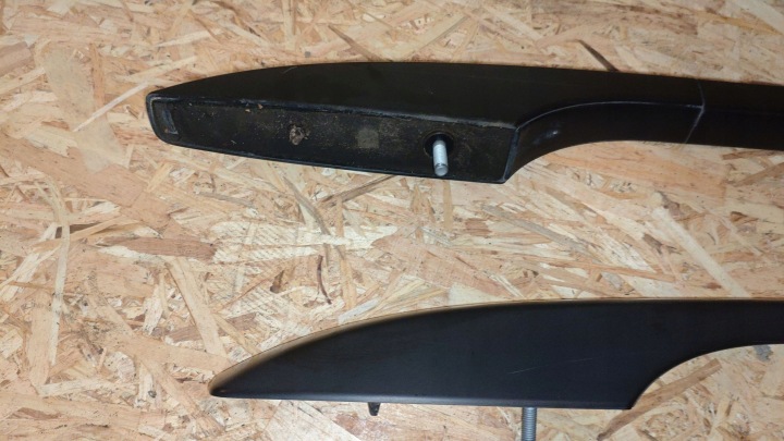 BARRES DE TOIT TOITS VOLKSWAGEN PASSAT B6 3C9860025