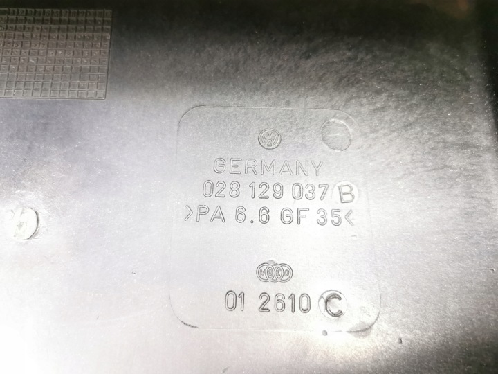 PROTECTION SUPÉRIEURE COLLECTEURS D'ADMISSION SKODA FELICIA 1995- OE 028129037B