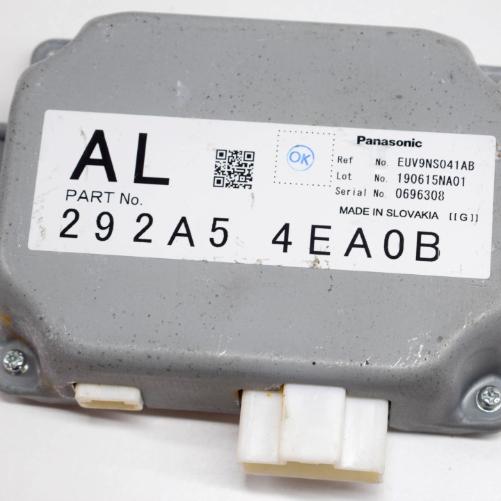 NISSAN QASHQAI 2019 CONVERTISSEUR TENSION MODULE CONVERTISSEURS