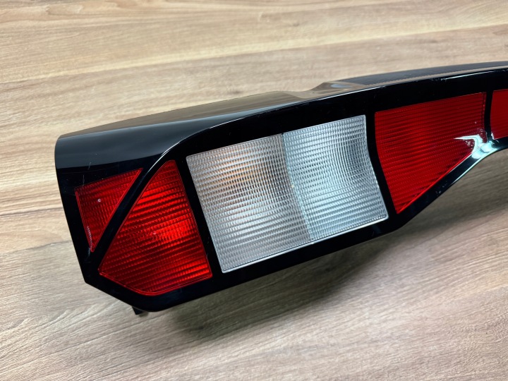 PHARE GAUCHE ARRIÈRE VW CADDY IV V 2K7945095 EUROPE
