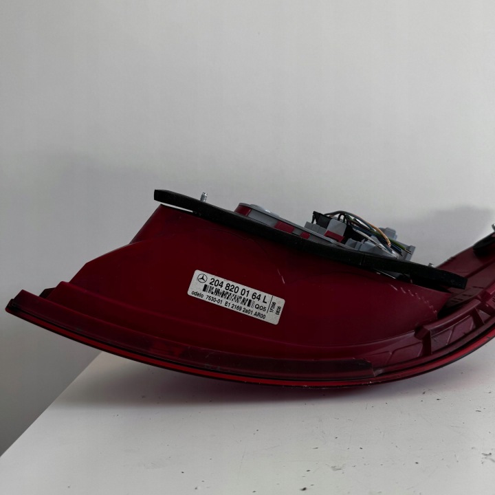 PHARE GAUCHE ARRIÈRE GAUCHE ARRIÈRE MERCEDES CLASSE C W204 2048200164