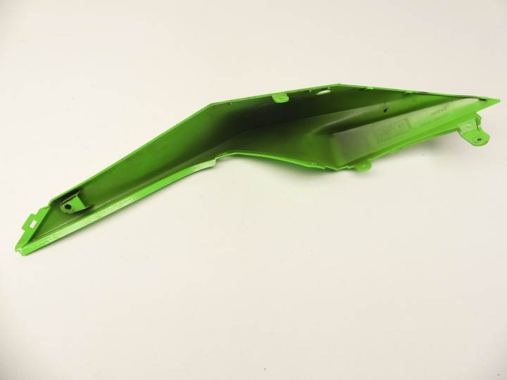 QUEUE DÉFLECTEUR D'AIR PLASTIQUE CÔTÉ GAUCHE KAWASAKI ZX6R ZX6 R 09-16