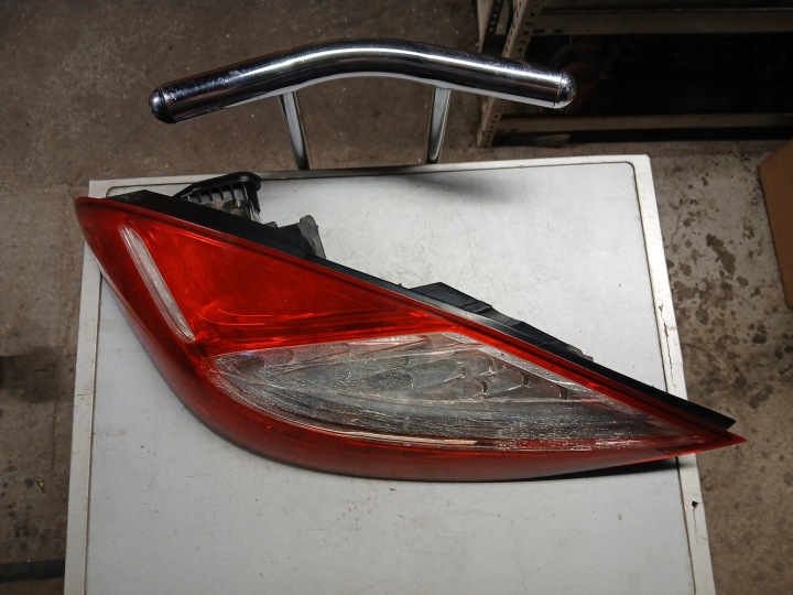 PHARE DROIT GAUCHE ARRIÈRE PORSCHE PANAMERA I 970 RS