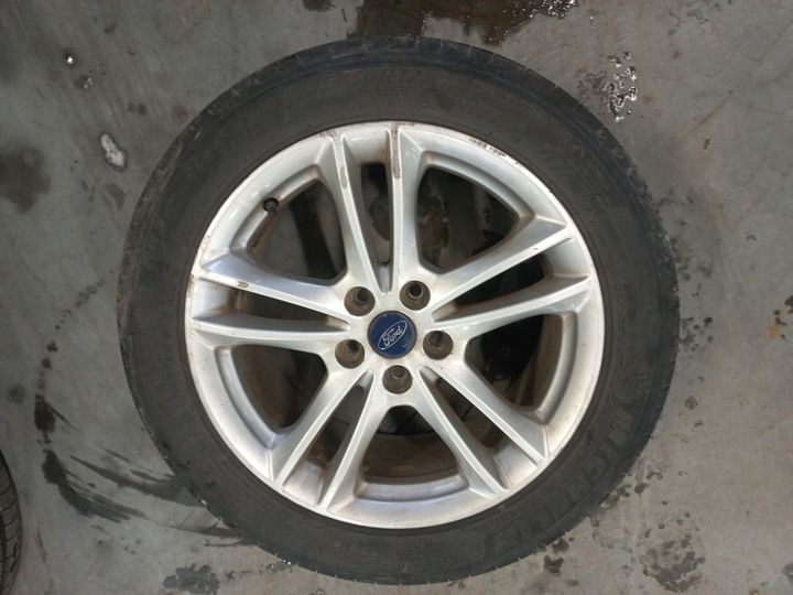 FORD FUSION - RUEDAS 225/50R17 MICHELIN DEFENDER EE.UU. 