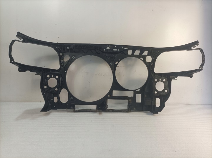 AUDI A4 B7 RS4 RENFORCEMENT COURROIE AVANT