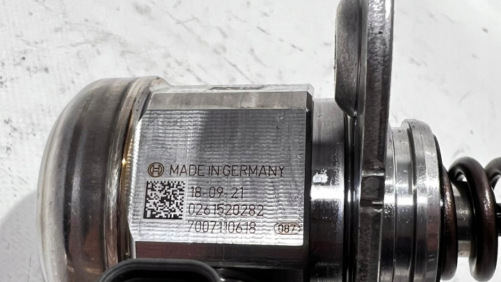 13518604229 POMPE CARBURANTS HAUTE PRESSION