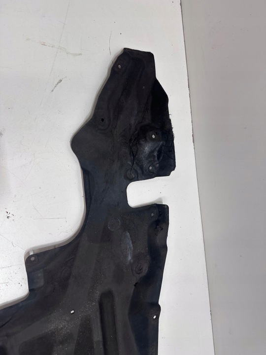 BMW F30 F31 F32 F33 F36 PROTECTION SOUS MOTEUR XDRIVE OE 7241818