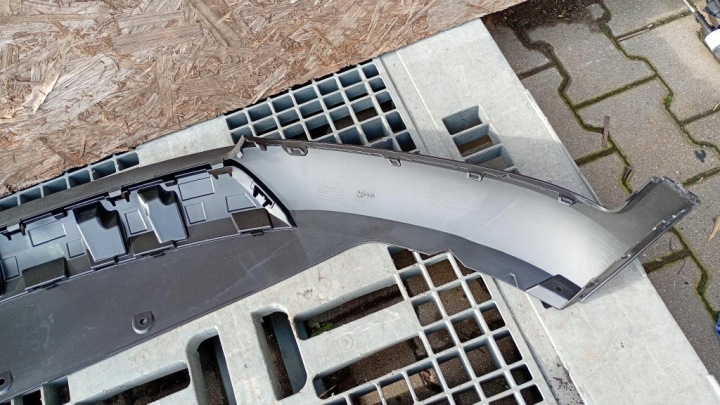 DOUBLURE PARE-CHOCS SPOILER AVANT VOLVO XC40 LIFT 2022- 32136097