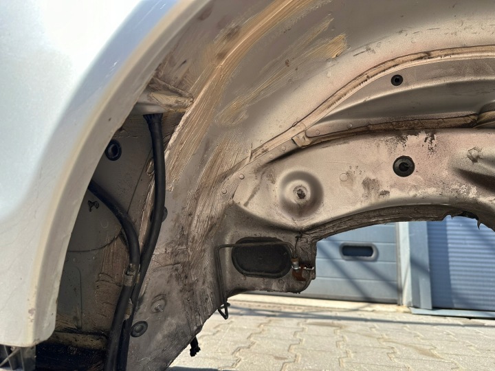QUART GAUCHE SEUIL GAUCHE AILE ARRIÈRE ARRIÈRE MERCEDES SL R230 W230 C744 AL