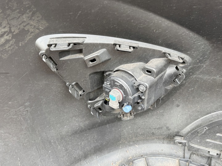 COMPLET PARE-CHOCS AVANT OPEL VIVARO B RENAULT TRAFIC III PHARES ANTIBROUILLARD PLAQUE