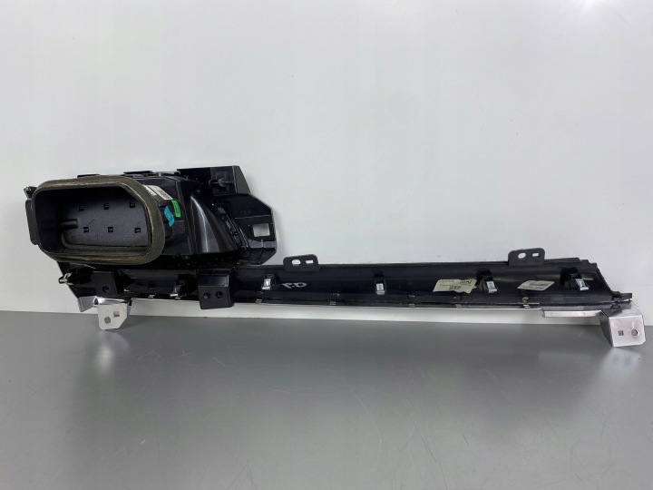 2022 NISSAN X-TRAIL T33 GRILLE CONDUIT D'AIR LATÉRALE TABLEAU DE BORD 684116RR0A