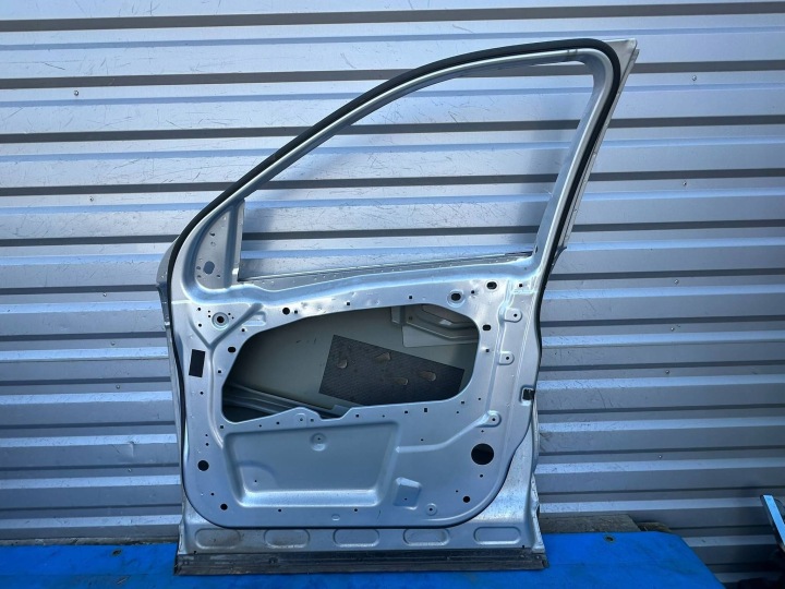 PORTES DROIT AVANT LAND ROVER DISCOVERY FK72-21724-A