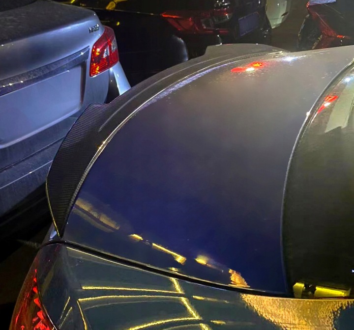 KARBONOWY SPOILER SPOILER COUVERCLES DE COFFRE MERCEDES C-KLASA W206 BERLINE X STYLE 21+