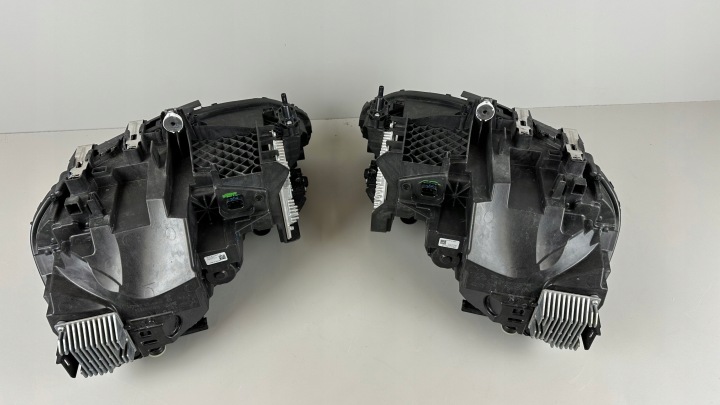 BMW 2 G42 PHARES AVANT GAUCHE DROITE COMPLET LED ADAPTIVE SHADOW