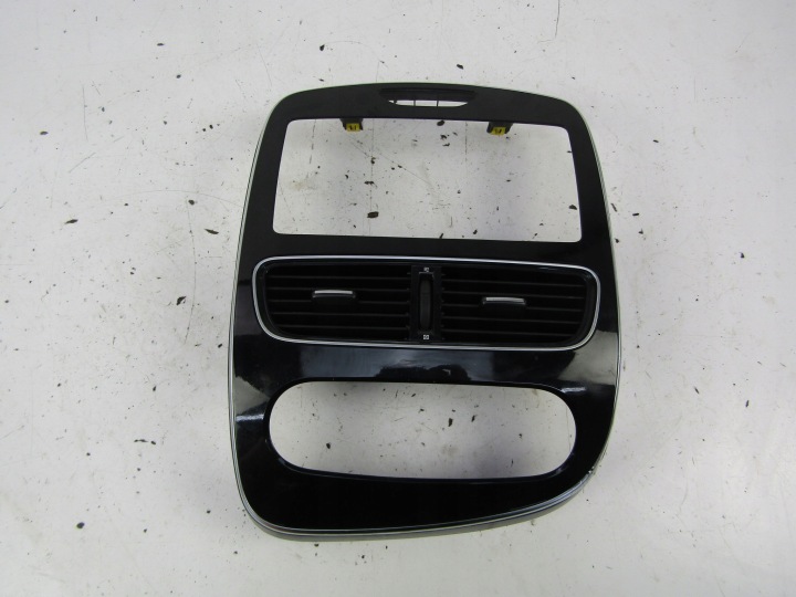 RENAULT CLIO 4 IV CHÂSSIS RADIO NAVIGATION 16-20 UNIVERSEL PH2 LIFT 682600568R