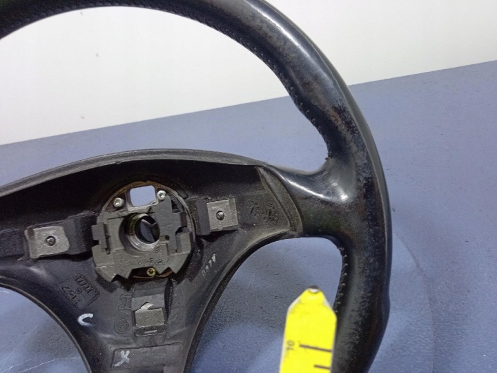 AUDI A6 VOLANT S LINE AIRBAG 4B0124A 8D0880201H01C