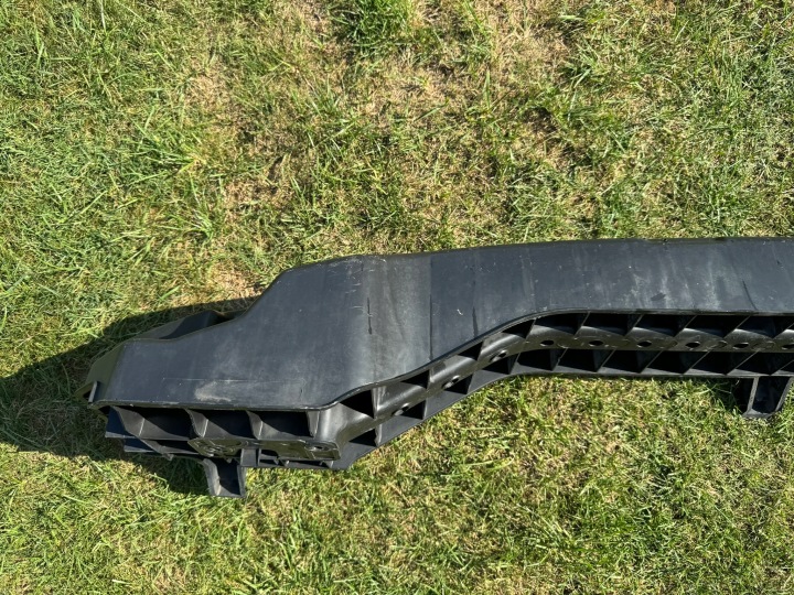 RENFORCEMENT PARE-CHOCS ARRIÈRE POUTRE 850900012R RENAULT MEGANE 3 III 08- HAYON