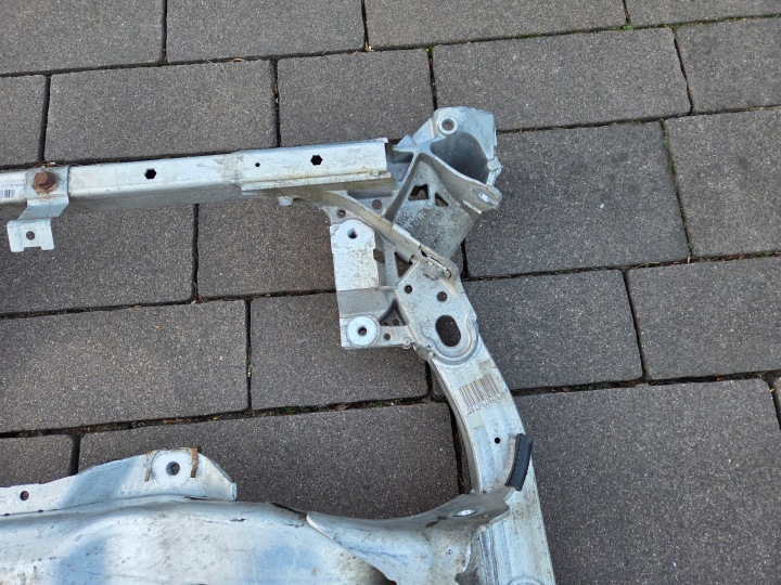 BMW5 F10 F11 CHÂSSIS CHÂSSIS AVANT 6796692 2015A