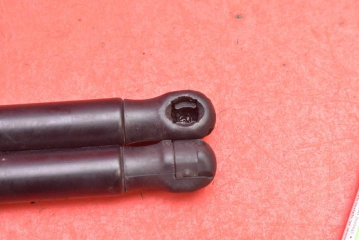 SERVOMOTEUR HYDRAULIQUE CAPOTS 6006603 TESLA MODÈLE AVEC 12-20