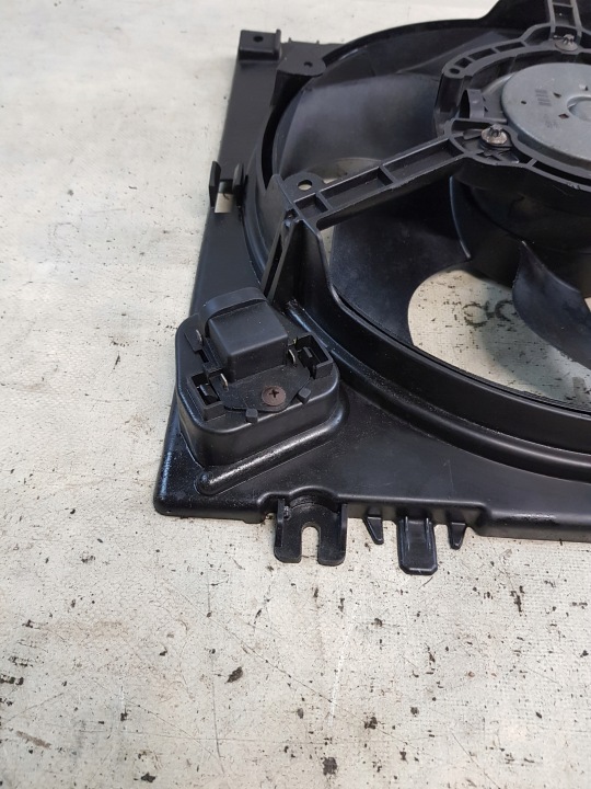 RENAULT OE 1831442016E VENTILATEUR RADIATEUR