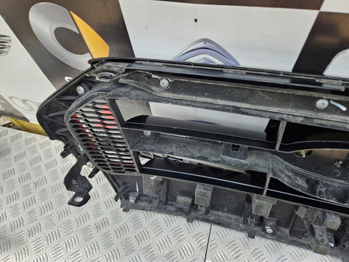 FORD RANGER CALANDRE CALANDRE IV LIFT 15- EB3B-8350-A