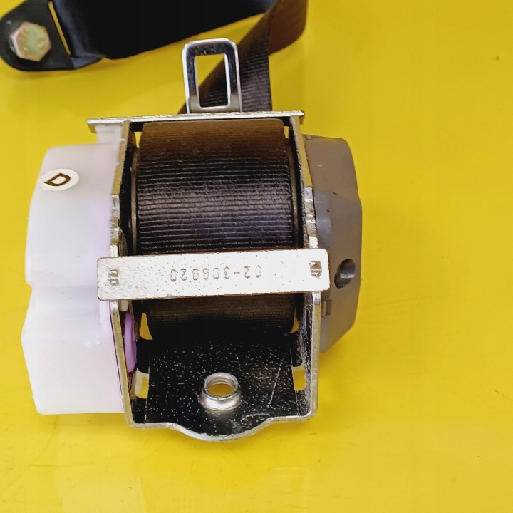 CEINTURE DE SÉCURITÉ DROIT ARRIÈRE ALFA ROMEO 147 049104 NR363