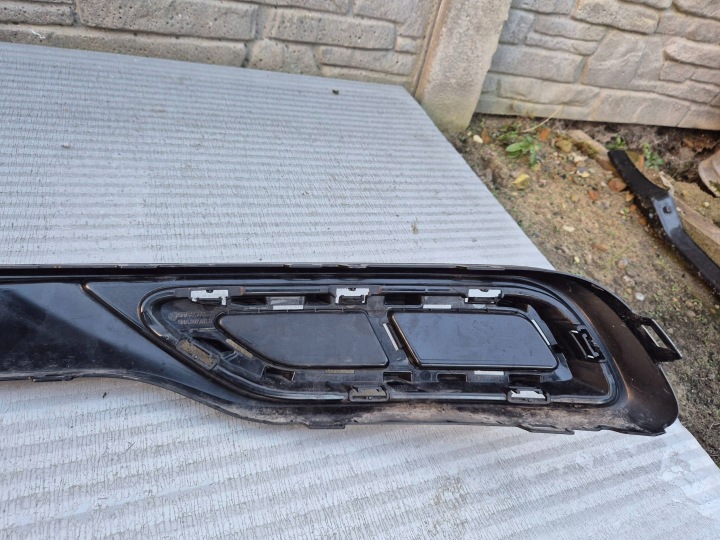 VW TIGUAN II LIFT 20- DIFFUSEUR DOUBLURE PARE-CHOCS ARRIÈRE R-LINE 5NA807837B