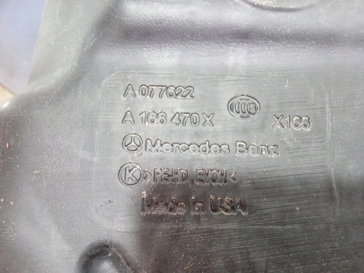 MERCEDES GL W166 X166 12- GL550 4.7 V8 435KM RÉSERVOIR CARBURANTS A1664701901