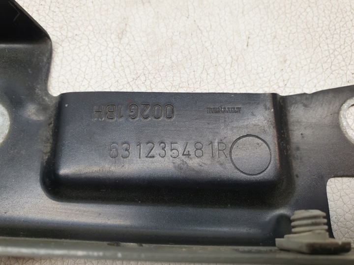 RENAULT CAPTUR I 13-19 FIXATION AILE GAUCHE AVANT 631235481R 620434875A