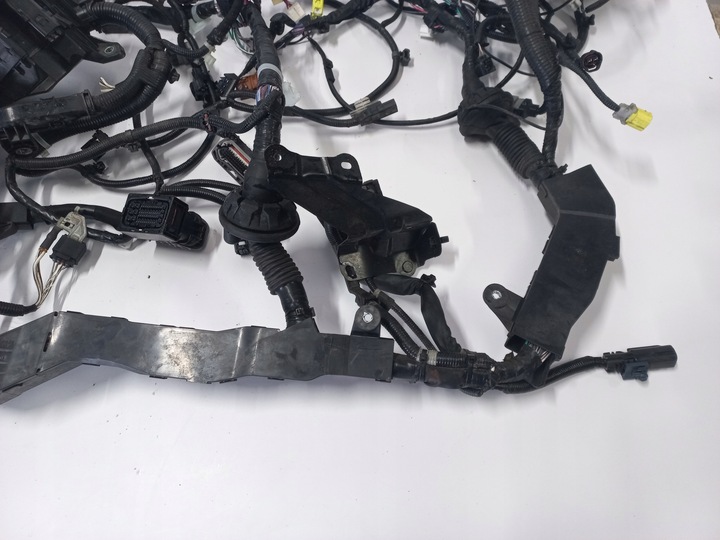 INSTALACIÓN JUEGO DE CABLES DEL MOTOR LEXUS UX 250H F SPORT 