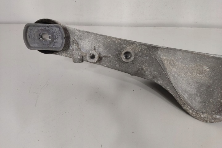 FIXATION ARRIÈRE RÉDUCTEUR BMW 6858474 2.0L GASOLINE 2021