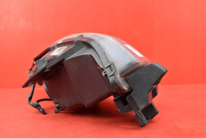 PROJECTEUR GAUCHE PHARE AVANT UK RENAULT SCENIC 11R