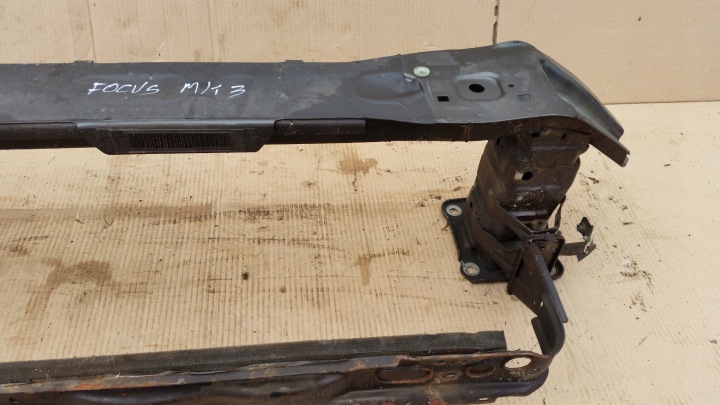 FORD FOCUS MK3 12R POUTRE PARE-CHOCS AVANT