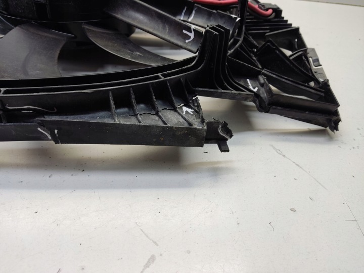 BMW 3 G20 G21 2022 VENTILATEUR RADIATEUR 8666819