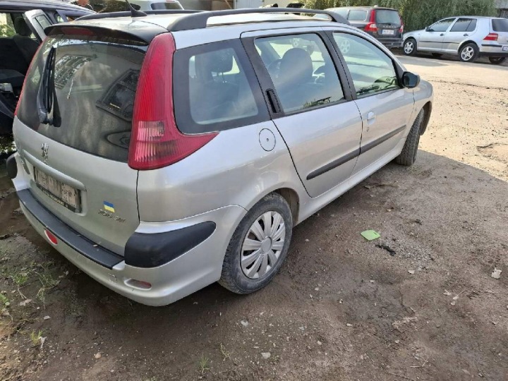 PEUGEOT 206 DÉFLECTEURS AIR VERS CABINES 2004 1.4L 9624663577 9632109177
