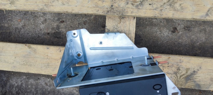 LECTEUR DVD JAGUAR XF 8W8310E887CE
