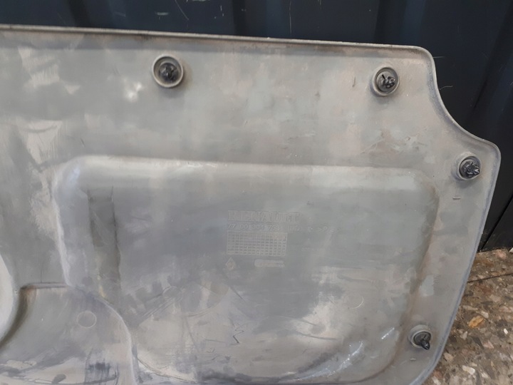 7700304753 FORRO IZQUIERDO PARTE TRASERA RENAULT KANGOO I 