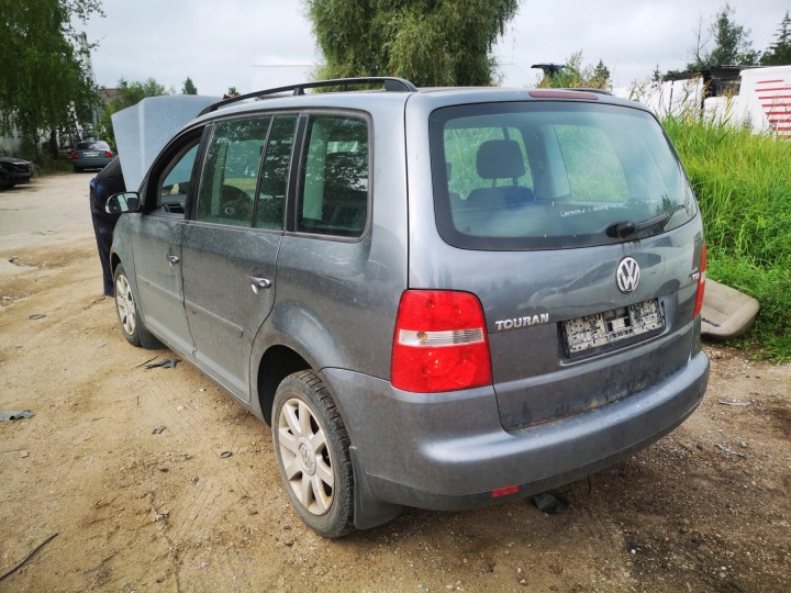 VOLKSWAGEN TOURAN VANNE EGR 2003 2.0L 038129637
