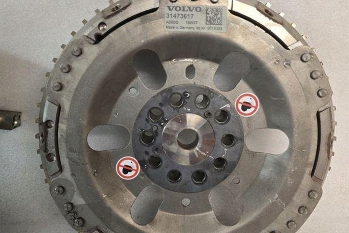 ENGRENAGE COLONNE DE DIRECTION VOLVO XC90 I 31473617 2.0L 2017