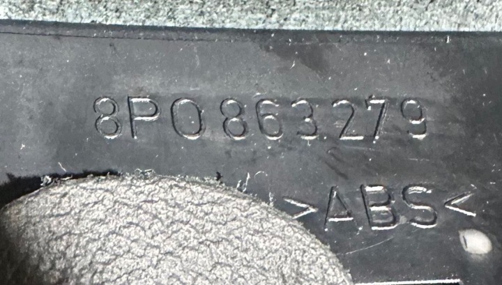 AUDI A3 8P LIFT CARTER POMMEAU DE VITESSE 5 VITESSES 8P0863279