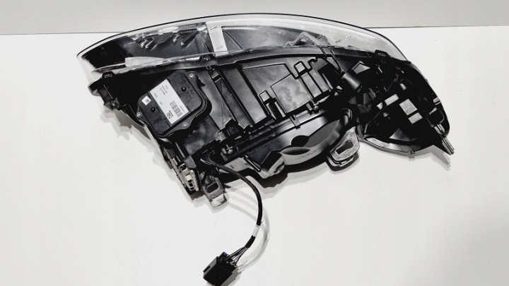 PROJECTEUR DROIT GAUCHE XÉNON VOLVO XC60 LIFT ABL 7 GOUPILLE EUROPE