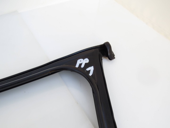 JOINT D'ÉTANCHÉITÉ VITRES PORTES DROIT AVANT AVANT 8K0837439 AUDI A4 B8