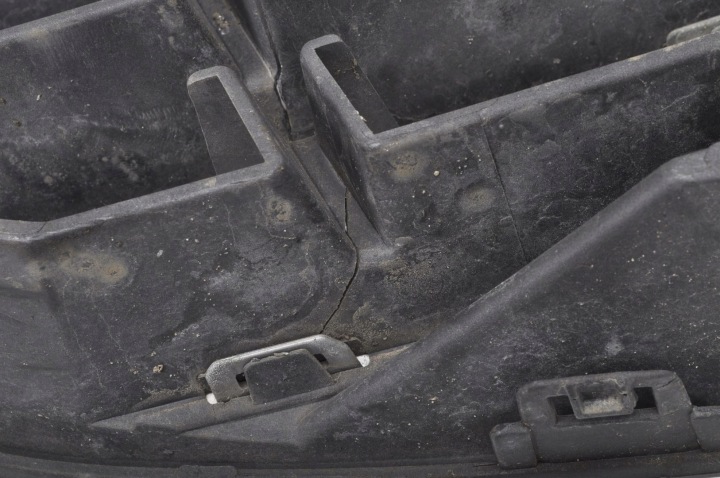 VOLVO XC60 LIFT CALANDRE CALANDRE GRILLE 31333833