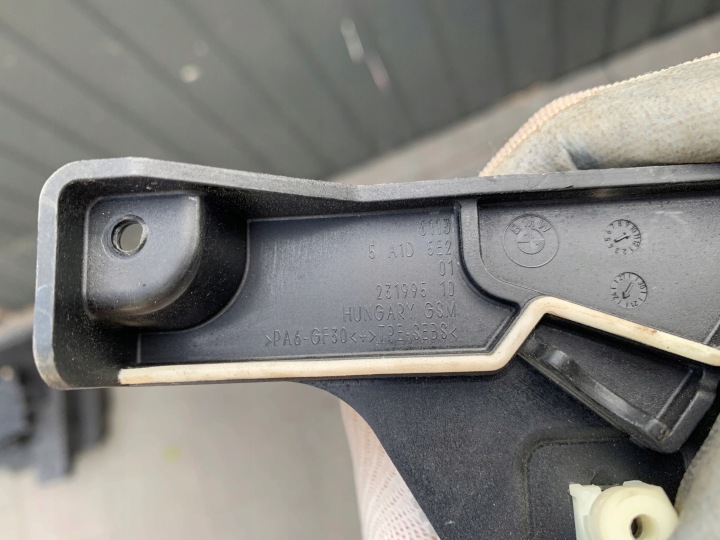 CAPUCHONS PANNEAU AVANT BMW 5 G60 G61 M5 G90 G99 ENSEMBLE