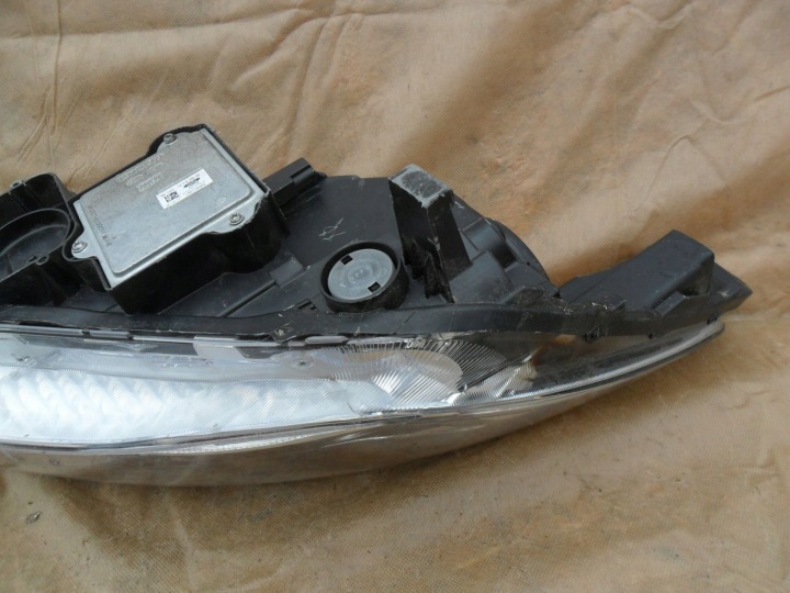 PHARE AVANT DROITE FORD C ENSEMBLE MAXIMAL MK2 LIFT LED