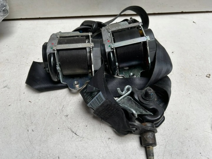CEINTURE DE SÉCURITÉ GAUCHE FORD FOCUS MK3